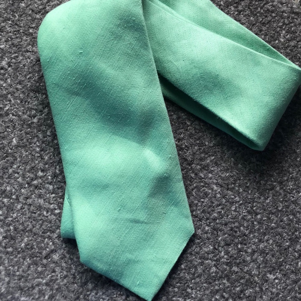 Thomas Pink Spring Green Silk Linen Tie